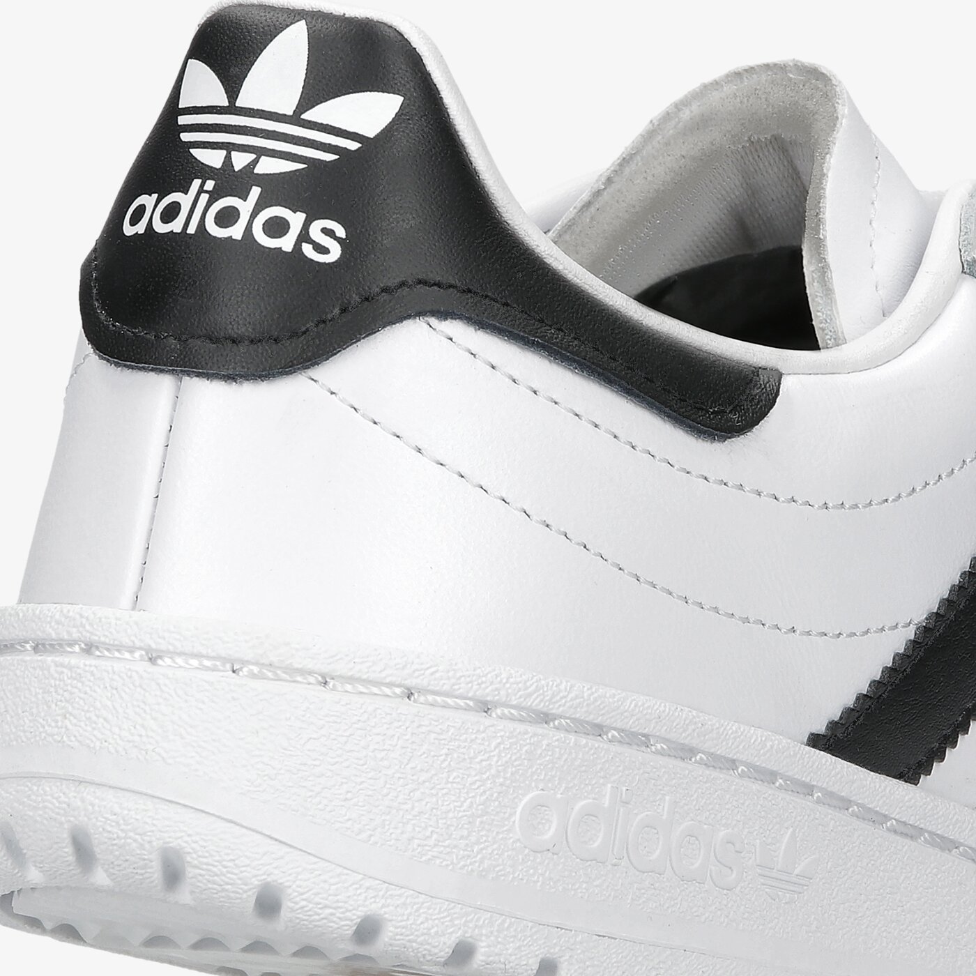 Мъжки маратонки ADIDAS MODERN 80 EUR COURT eg9734 цвят бял