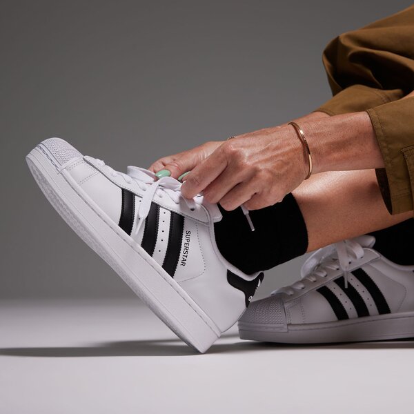 Дамски маратонки ADIDAS SUPERSTAR II ih8659 цвят бял