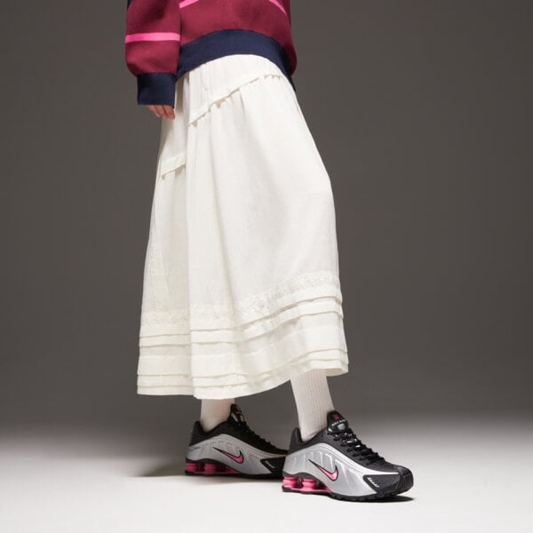 Детски маратонки NIKE SHOX R4 cw2626-006 цвят сив