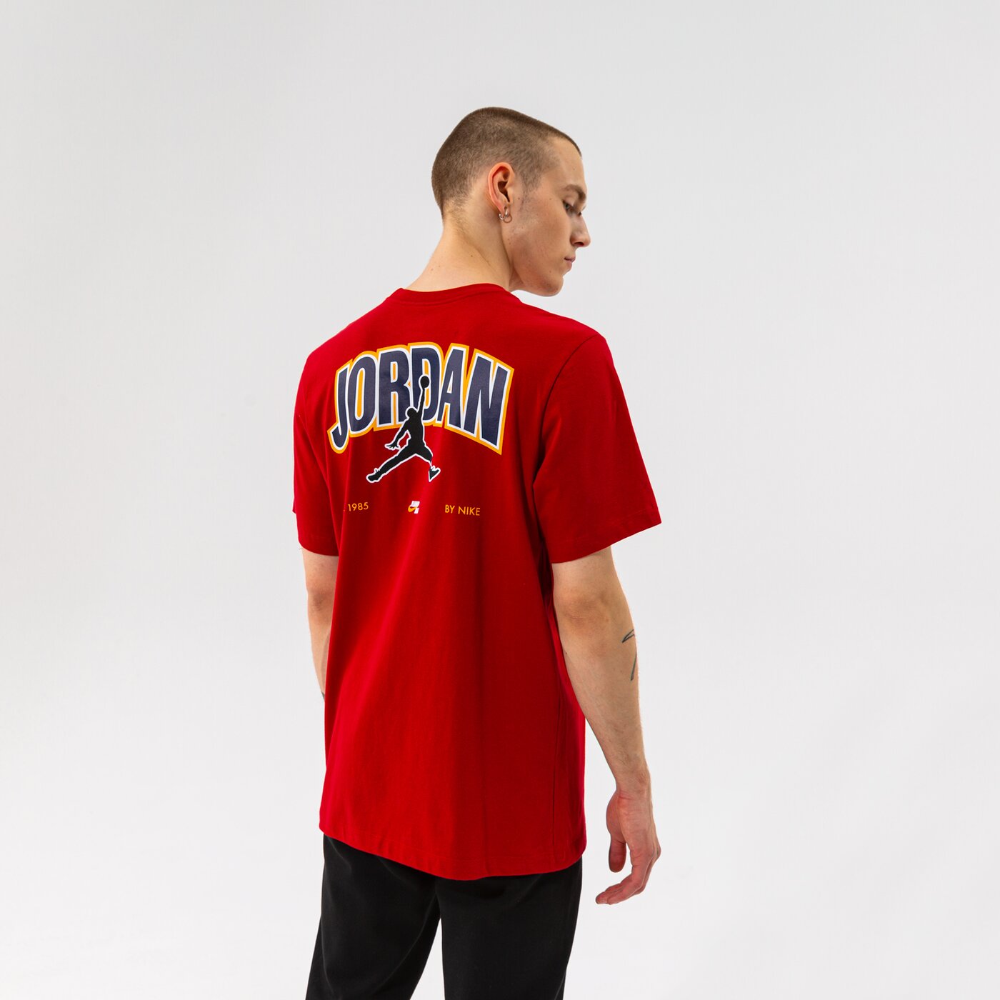 Мъжка тениска JORDAN ТЕНИСКА M J JMPMN GFX SS CREW dm3217-687 цвят червен