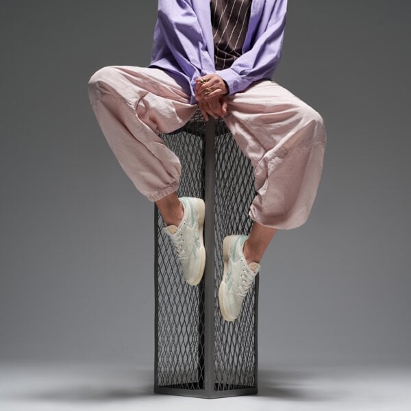 Дамски маратонки REEBOK CLUB C REVENGE VINTAGE 100233957 цвят бежов