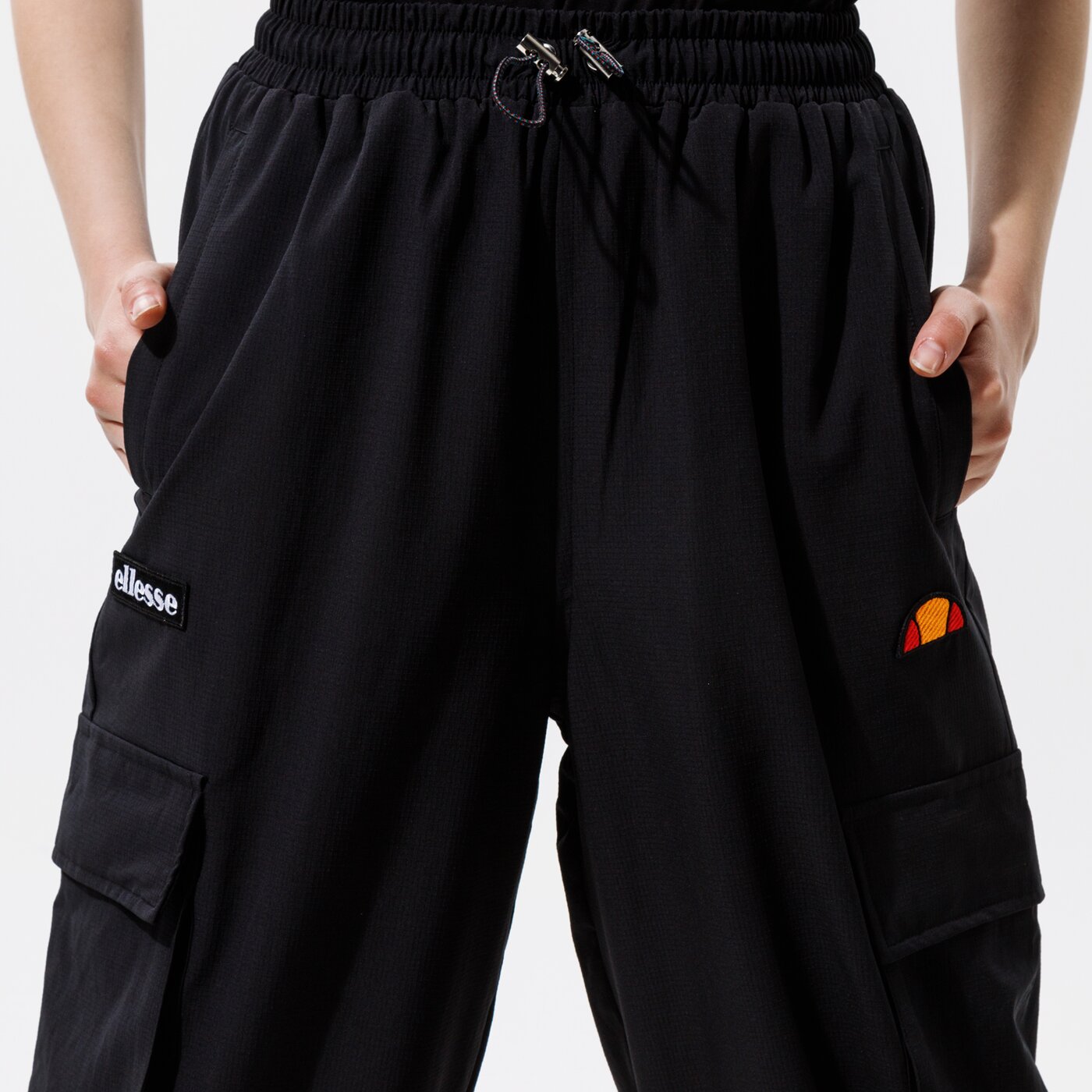Дамски панталони ELLESSE ПАНТАЛОНИ ROSANA TRACK PANT BLK sgi11088011 цвят черен