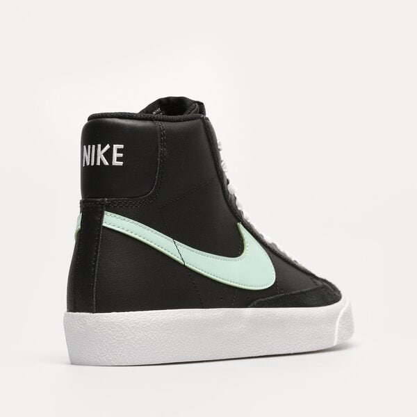 Детски маратонки NIKE BLAZER MID77 GS da4086-008 цвят черен