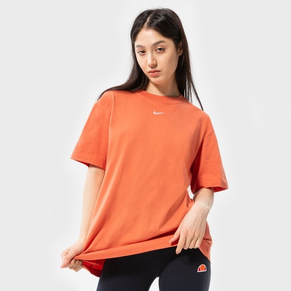 Дамска тениска NIKE ТЕНИСКА W NSW ESSNTL TEE BF LBR dn5697-827 цвят розов