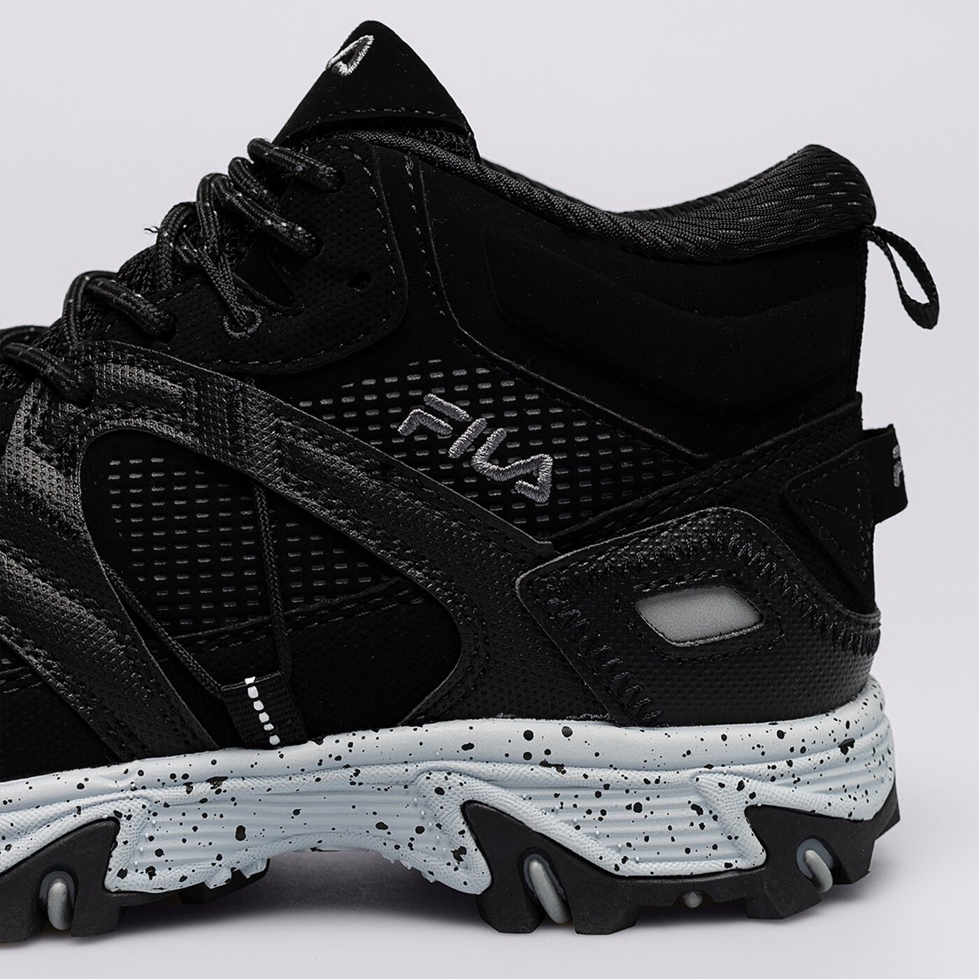 Дамски зимни обувки FILA GRAND TIER MID 5jm01930002 цвят черен