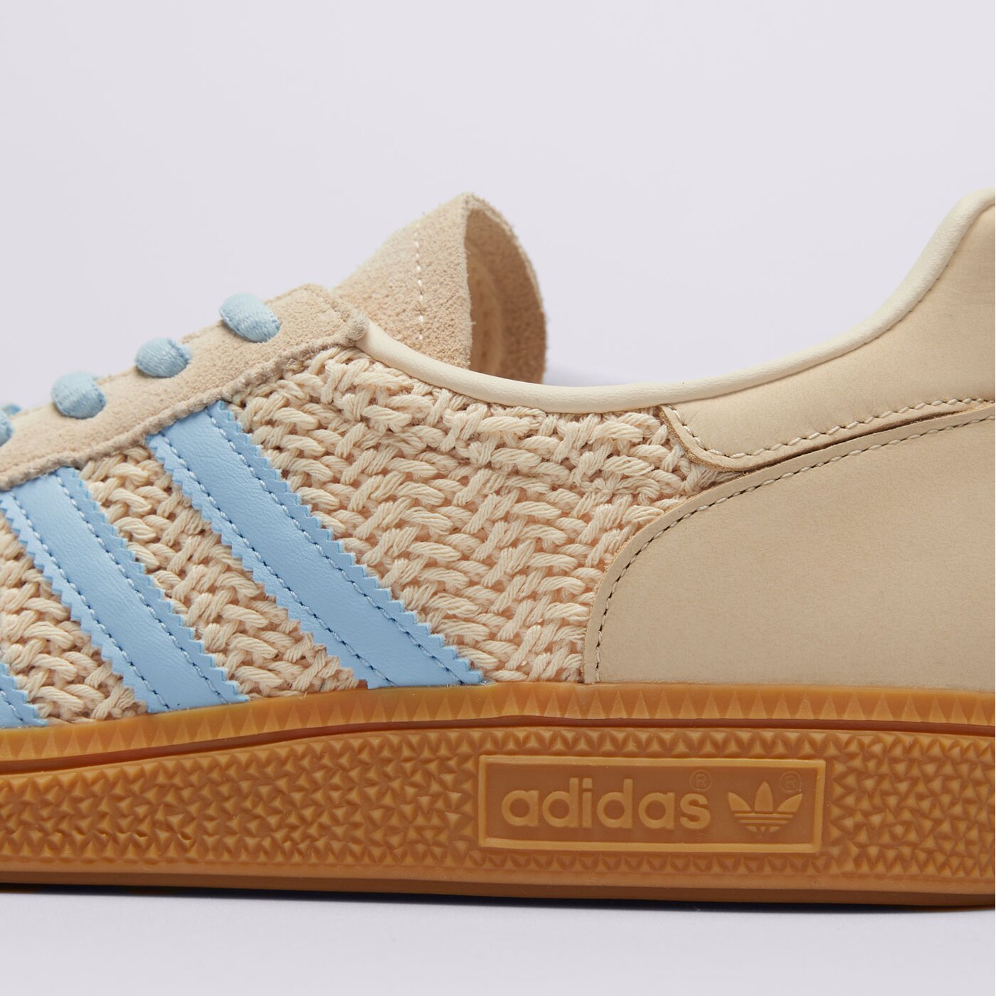 Дамски маратонки ADIDAS HANDBALL SPEZIAL W jq8410 цвят бежов