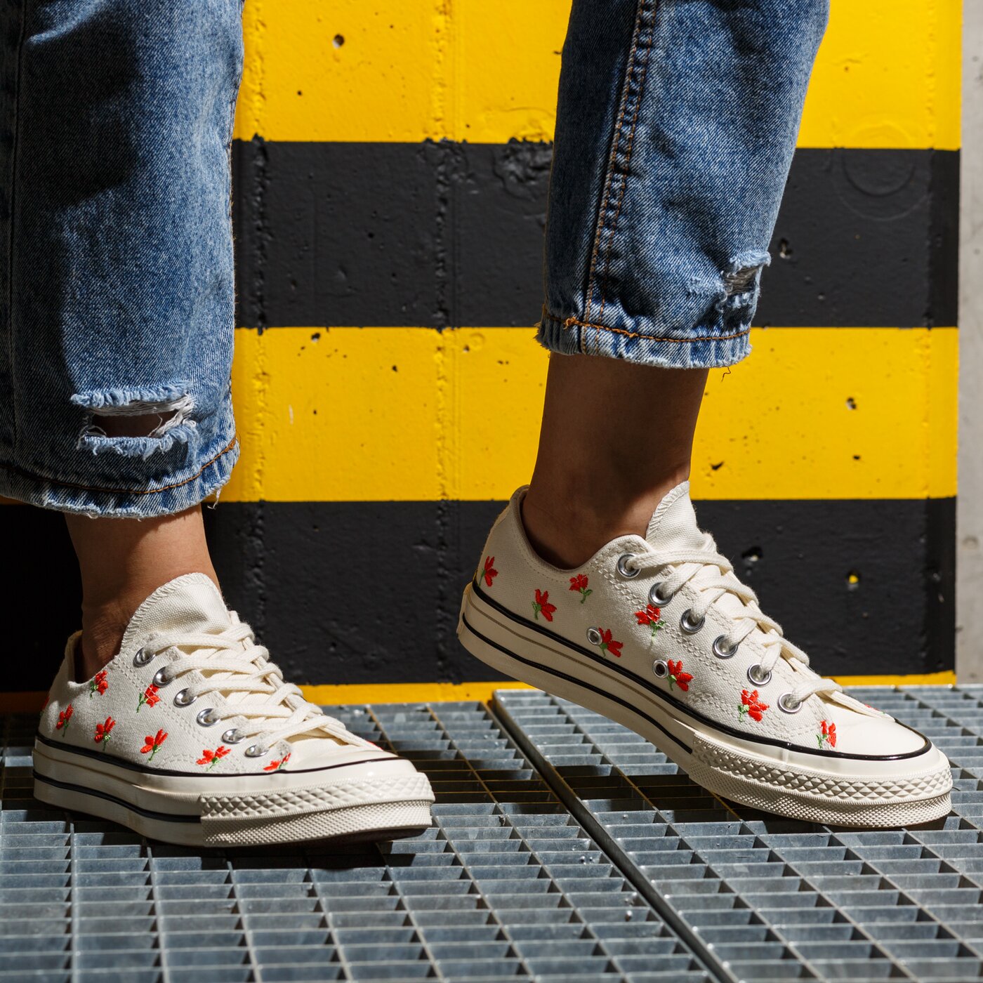 Дамски маратонки CONVERSE CHUCK 70 570916c цвят бял