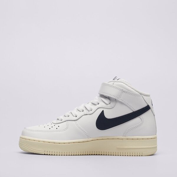 Дамски маратонки NIKE AIR FORCE 1 '07 MID  dd9625-105 цвят бял