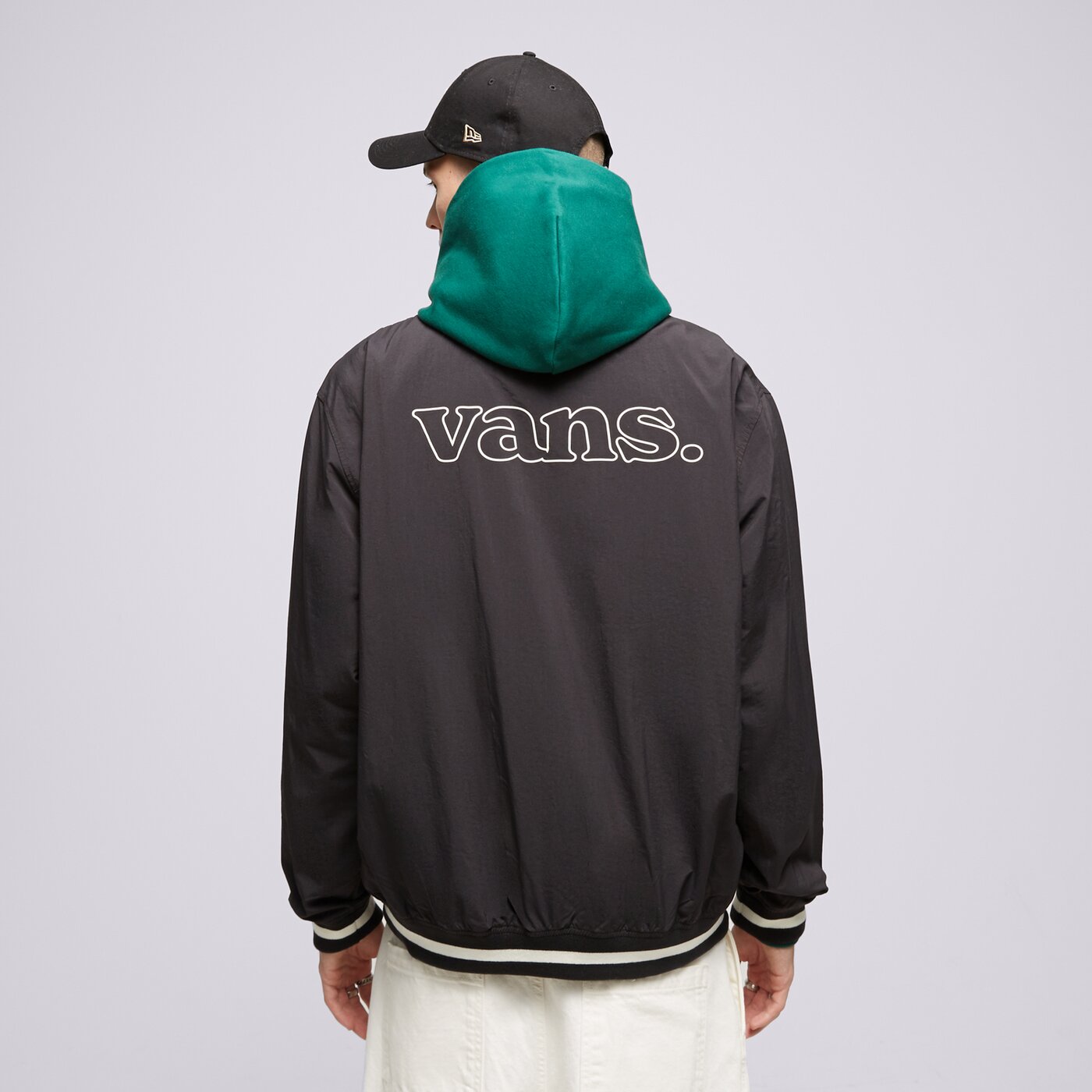 Мъжко преходно яке VANS ЯКЕ MOORE VARSITY vn0008g0blk1 цвят черен