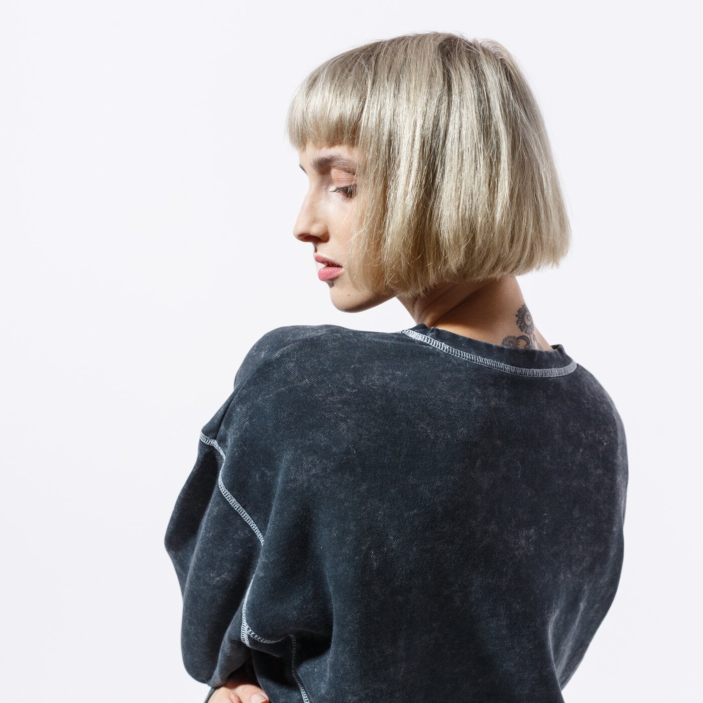 Дамски суичър NIKE СУИТЧЪР W NSW CREW FT REBEL bv2798-010 цвят черен