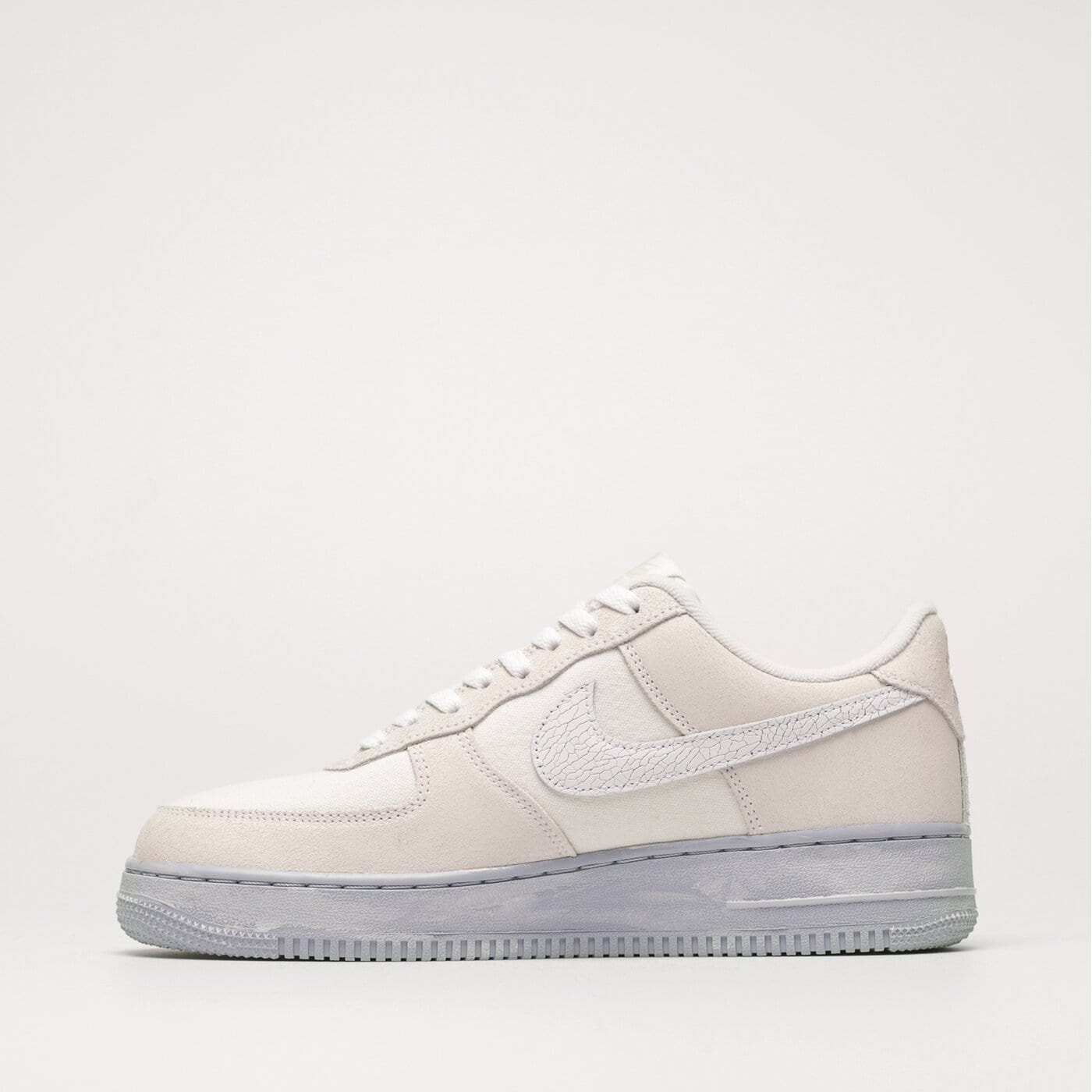 Мъжки маратонки NIKE AIR FORCE 1 '07 LV8 EMB dv0787-100 цвят бял