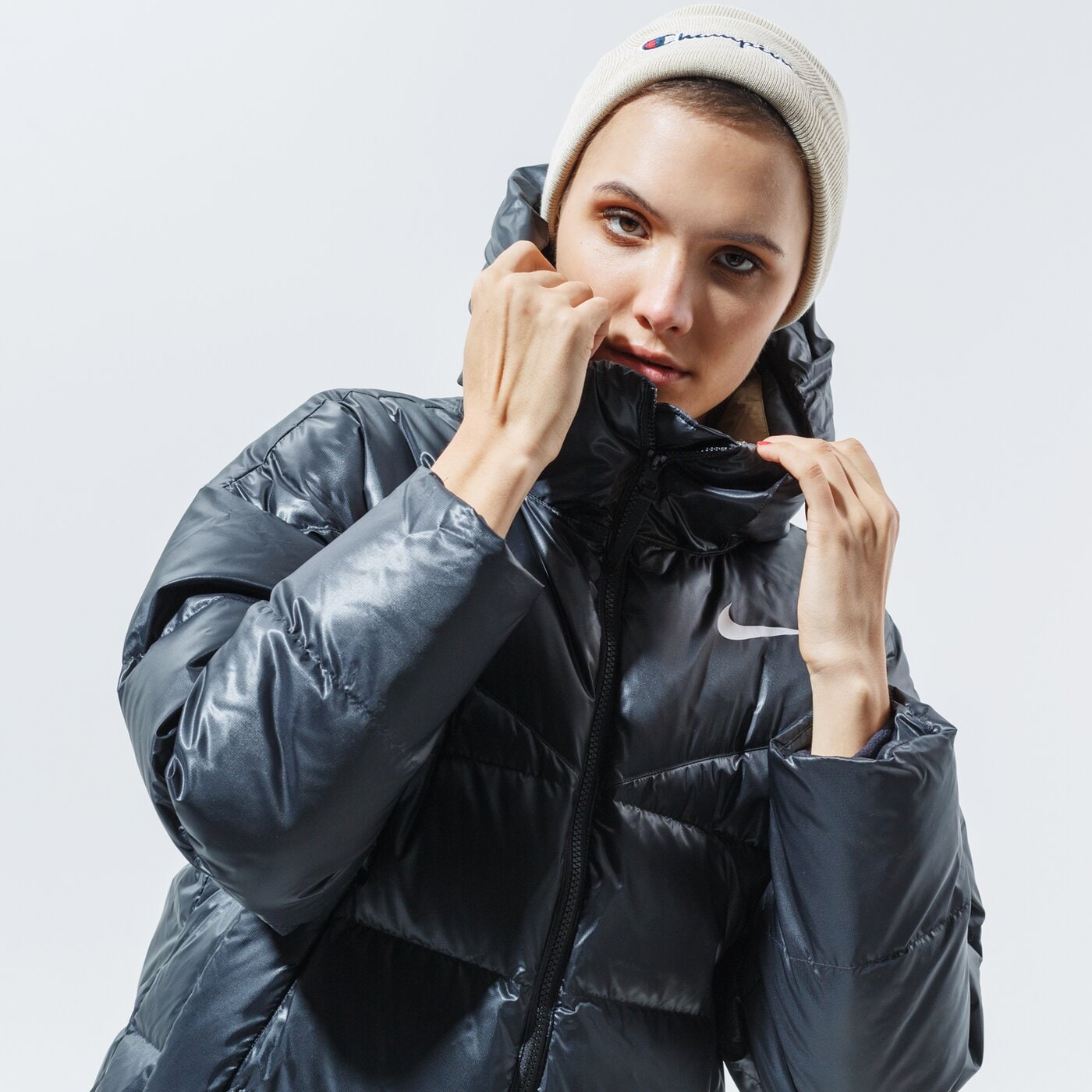 Дамско зимно яке NIKE ЯКЕ ЗИМНО W NSW STMT DWN PARKA cu5820-010 цвят черен