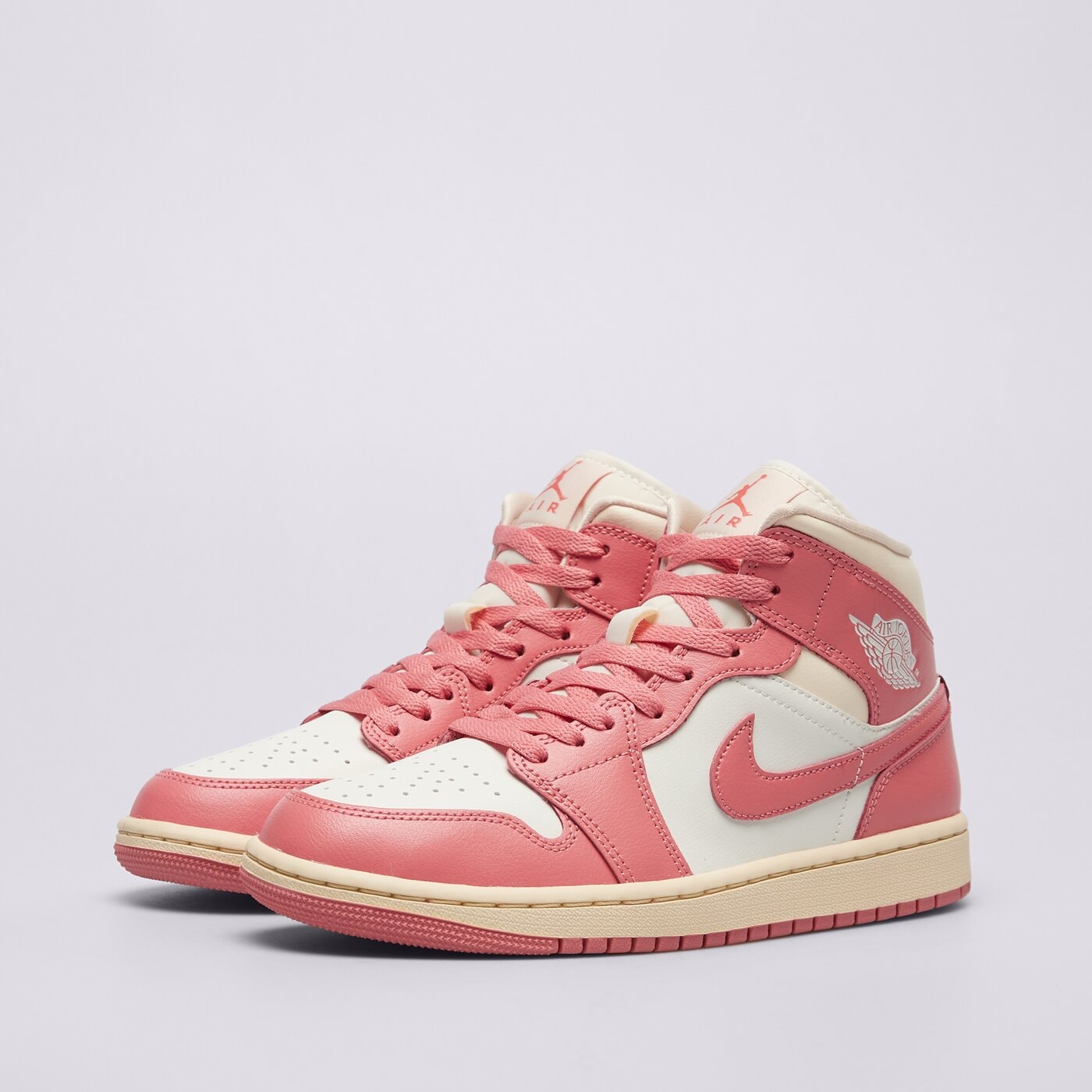 Дамски маратонки JORDAN AIR 1 MID  bq6472-109 цвят бежов