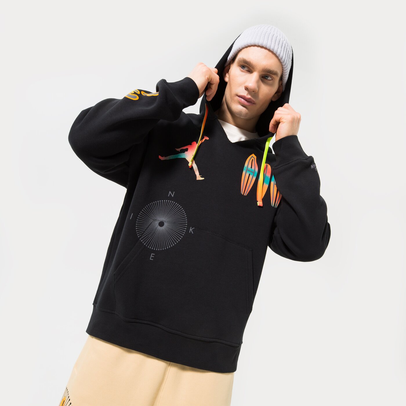 Мъжки суичър JORDAN СУИТЧЪР С КАЧУЛКА M J FLT MVP STMT FLC PO dq8019-010 цвят черен