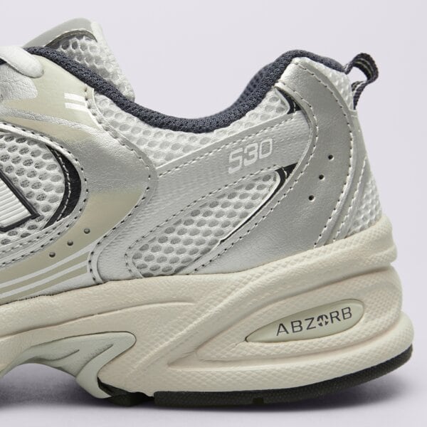 Детски маратонки NEW BALANCE 530  gr530ka цвят кремав