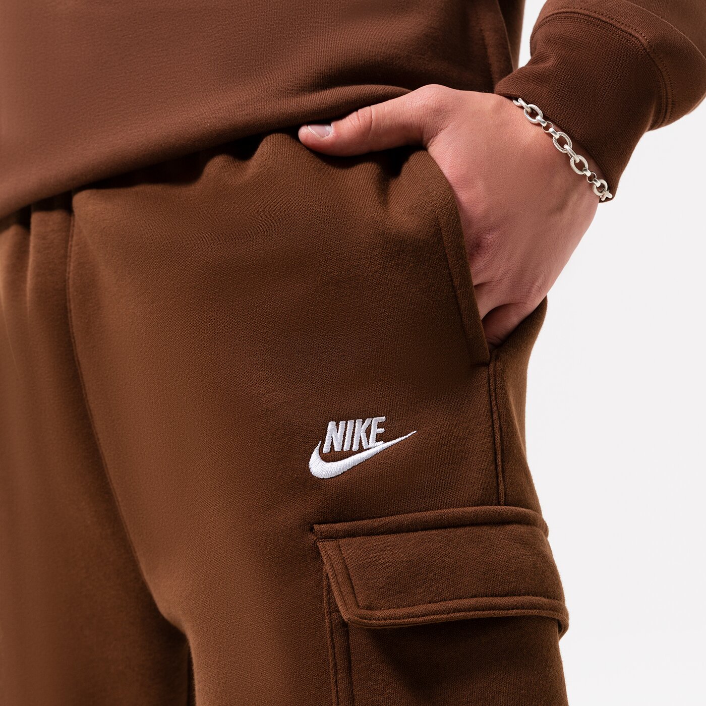 Мъжки панталони NIKE ПАНТАЛОНИ SPORTSWEAR CLUB FLEEC CARGO cd3129-259 цвят кафяв