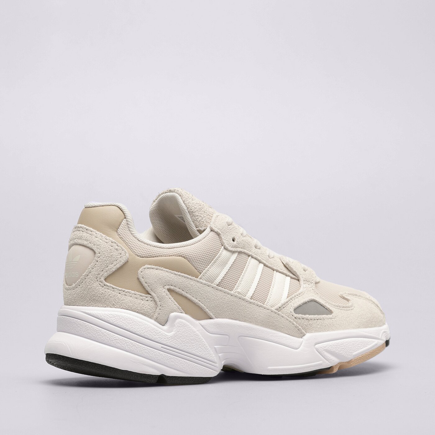 Дамски маратонки ADIDAS FALCON W ig8303 цвят бежов