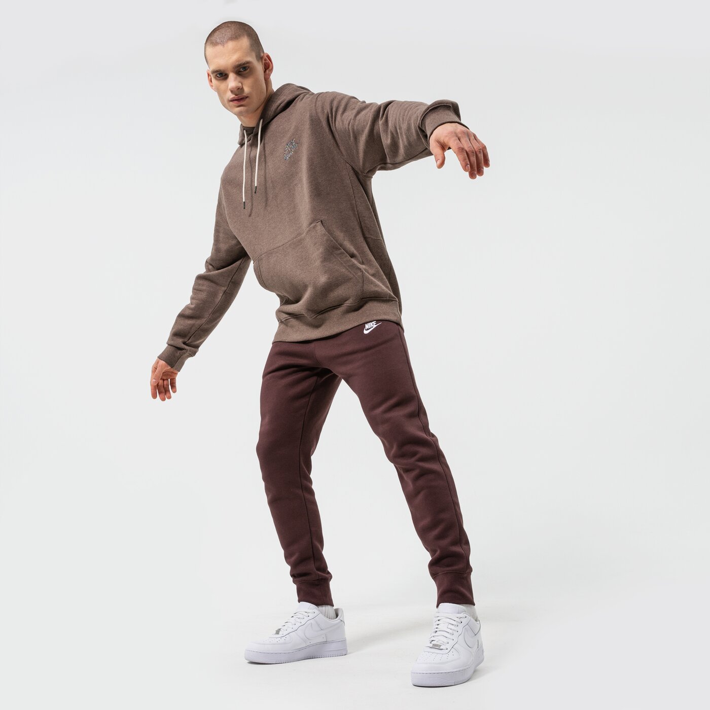 Мъжки суичър NIKE СУИТЧЪР С КАЧУЛКА M NSW SPE+ SB PO HD REVIVAL dh1033-004 цвят сив