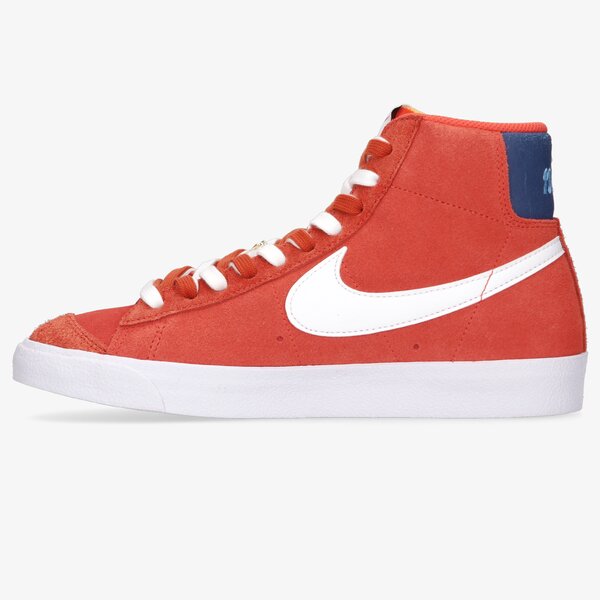 Мъжки маратонки NIKE BLAZER MID '77 dc3433-800 цвят кафяв