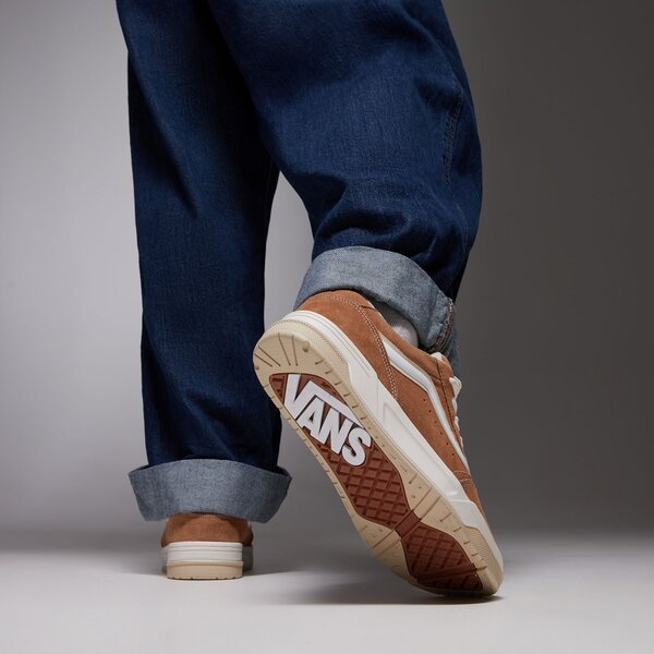 Мъжки маратонки VANS HYLANE vn000d1jbro1 цвят сив