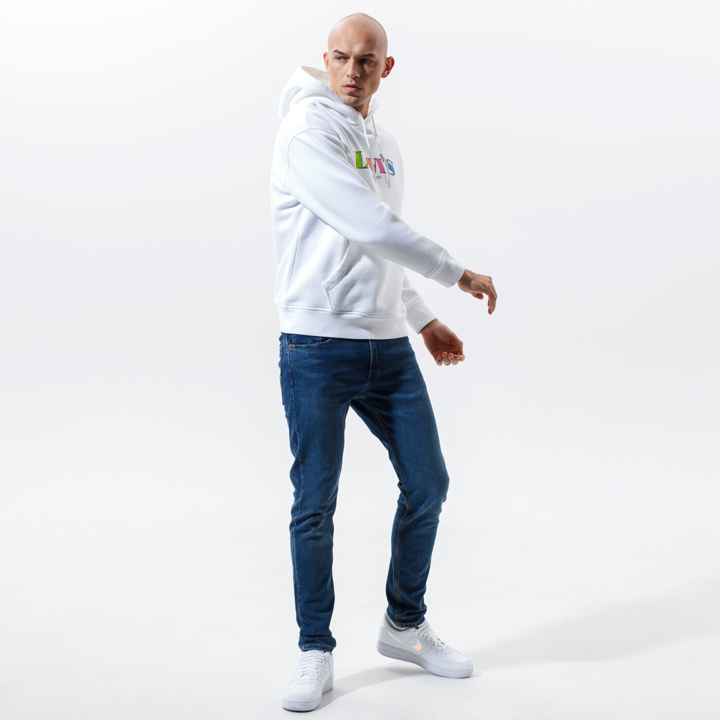 Мъжки суичър LEVI'S СУИТЧЪР С КАЧУЛКА T3 RELAXD GRAPHIC HOODIE 38821-0042 цвят бял