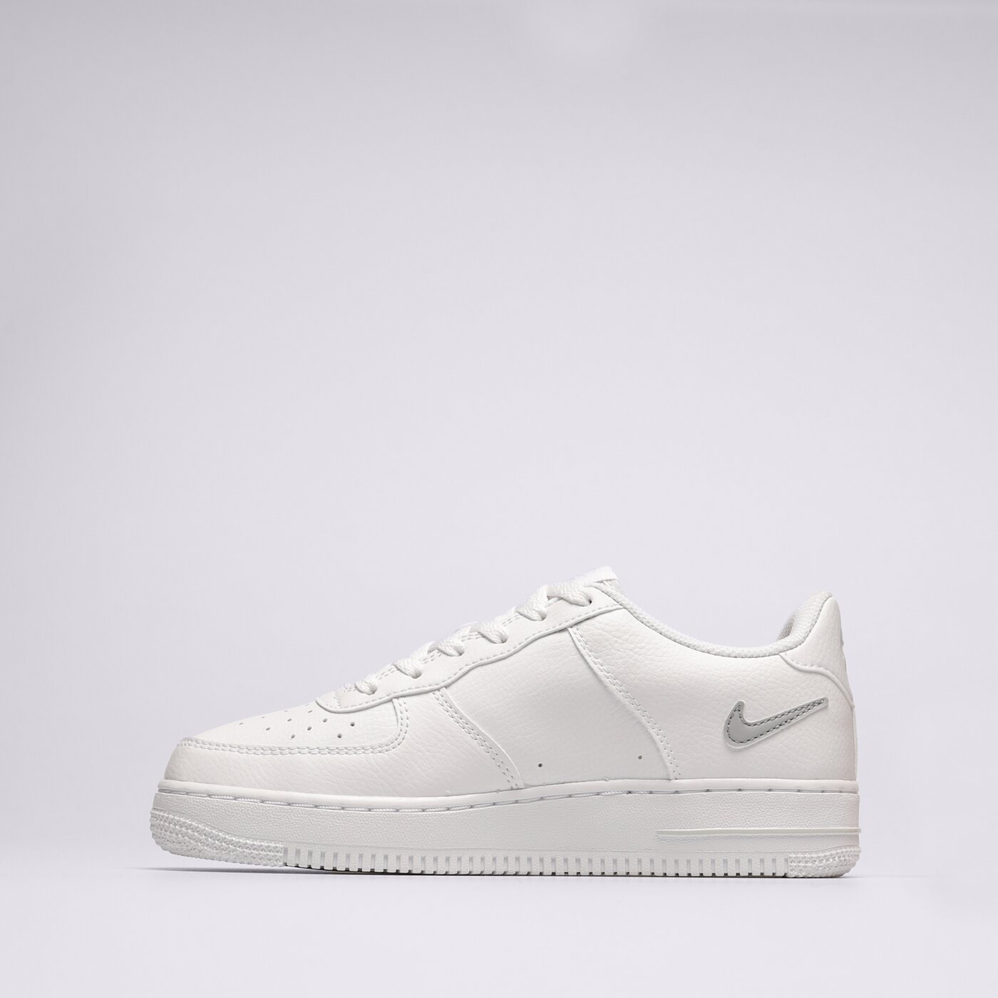 Детски маратонки NIKE AIR FORCE 1 fq2413-100 цвят бял