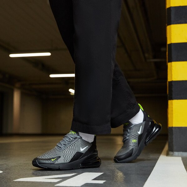 Детски маратонки NIKE AIR MAX 270 GS WT dz5631-001 цвят черен