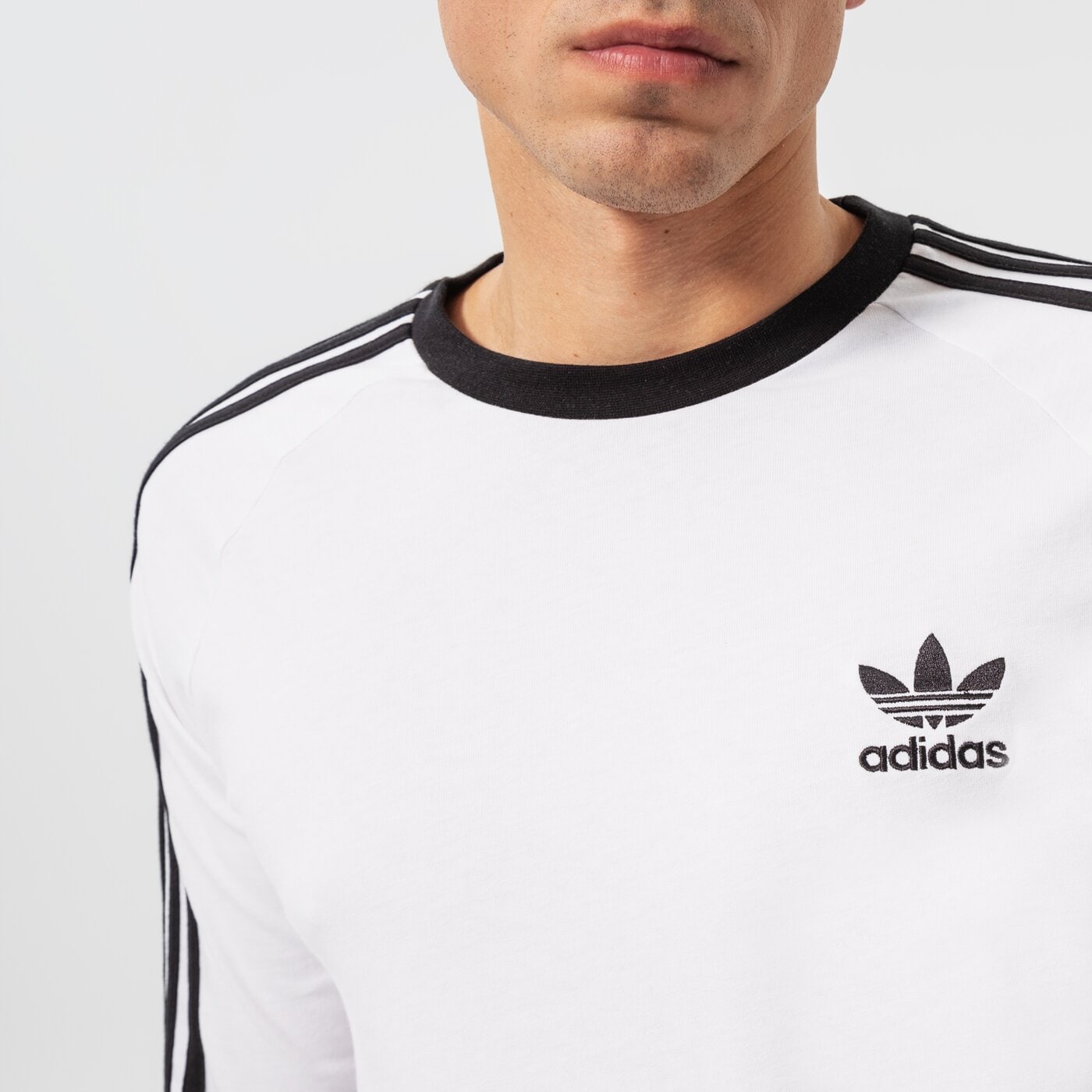 Мъжка тениска ADIDAS ТЕНИСКА 3-STRIPES LS T gn3477 цвят бял