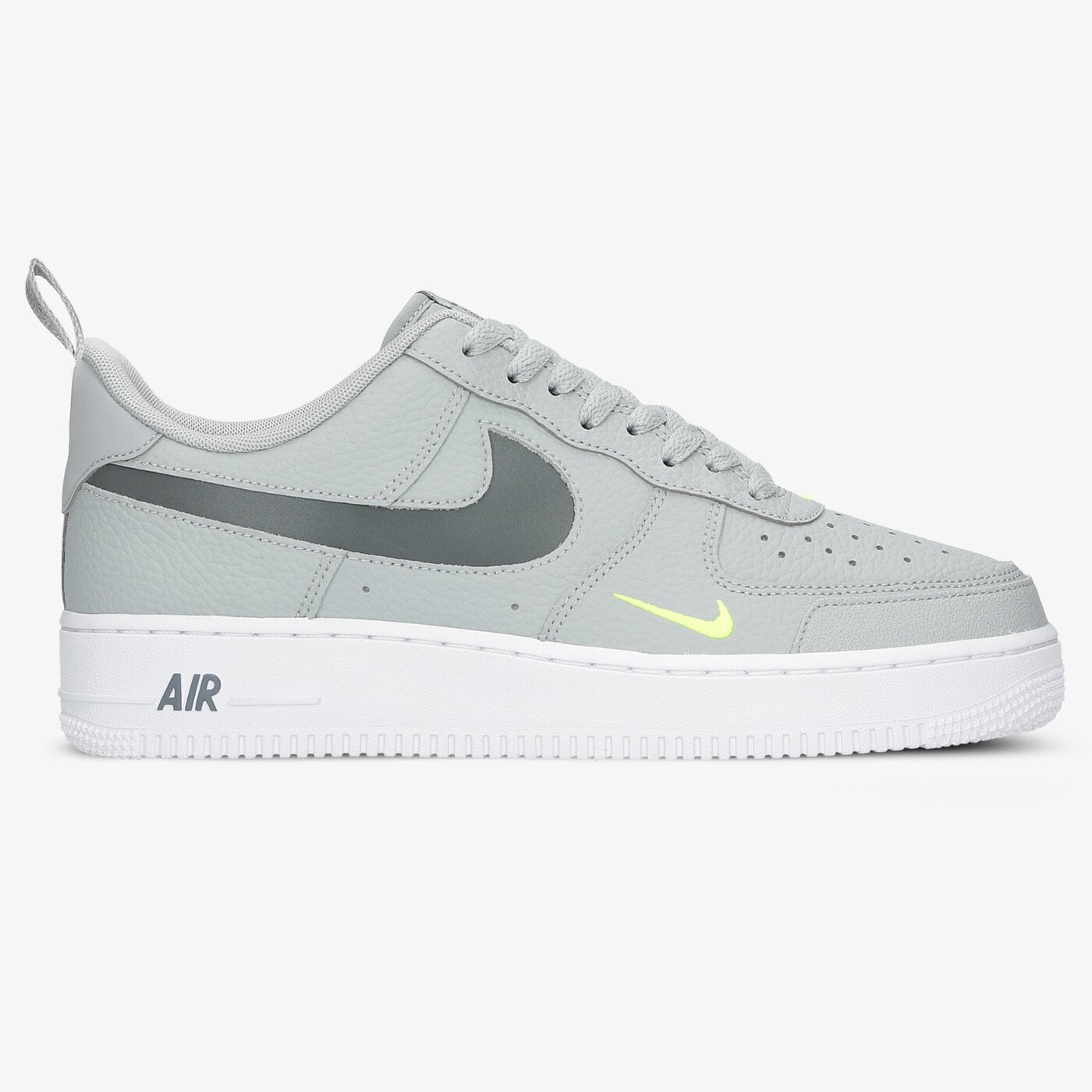 Мъжки маратонки NIKE AIR FORCE 1 LV8 dj6887-002 цвят сив