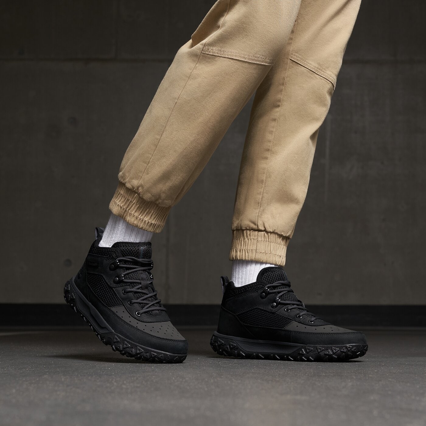 Детски зимни обувки TIMBERLAND GS MOTION 6 LTHR SUPER OX tb0a66qg0151 цвят черен