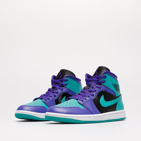 Дамски маратонки WMNS AIR JORDAN 1 MID  bq6472-502 цвят зелен
