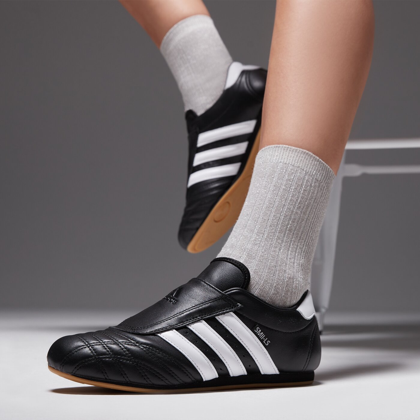 Дамски маратонки ADIDAS TAEKWONDO jq4775 цвят черен