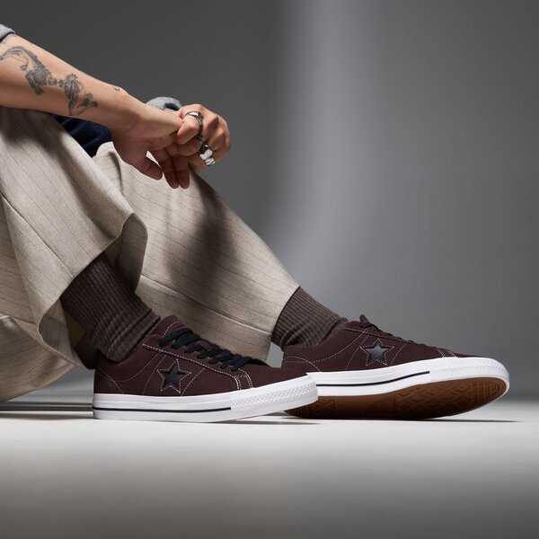 Мъжки маратонки CONVERSE ONE STAR PRO a10575c цвят бордо