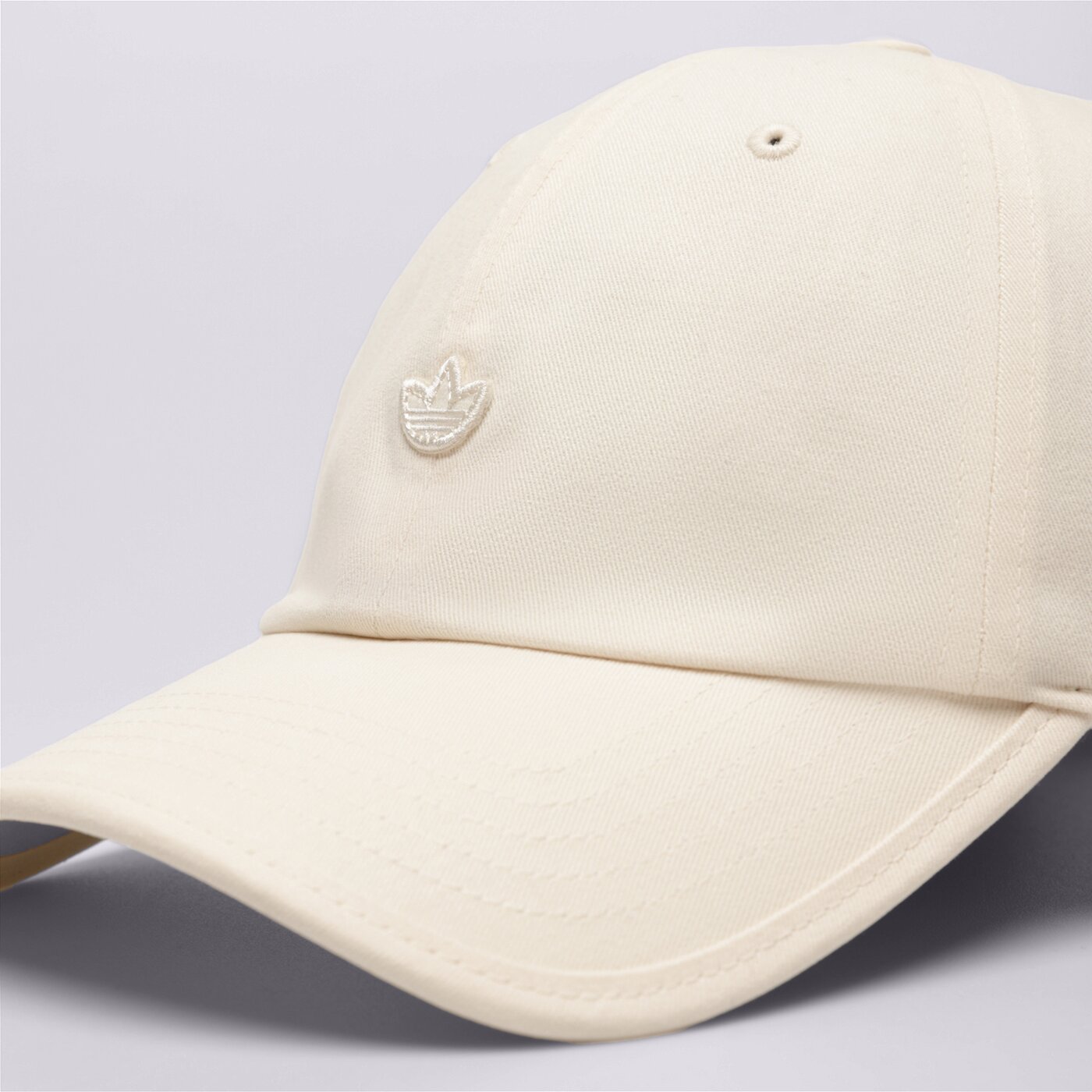 Дамска шапка с козирка ADIDAS-ШАПКА PE DAD il4884 цвят бежов