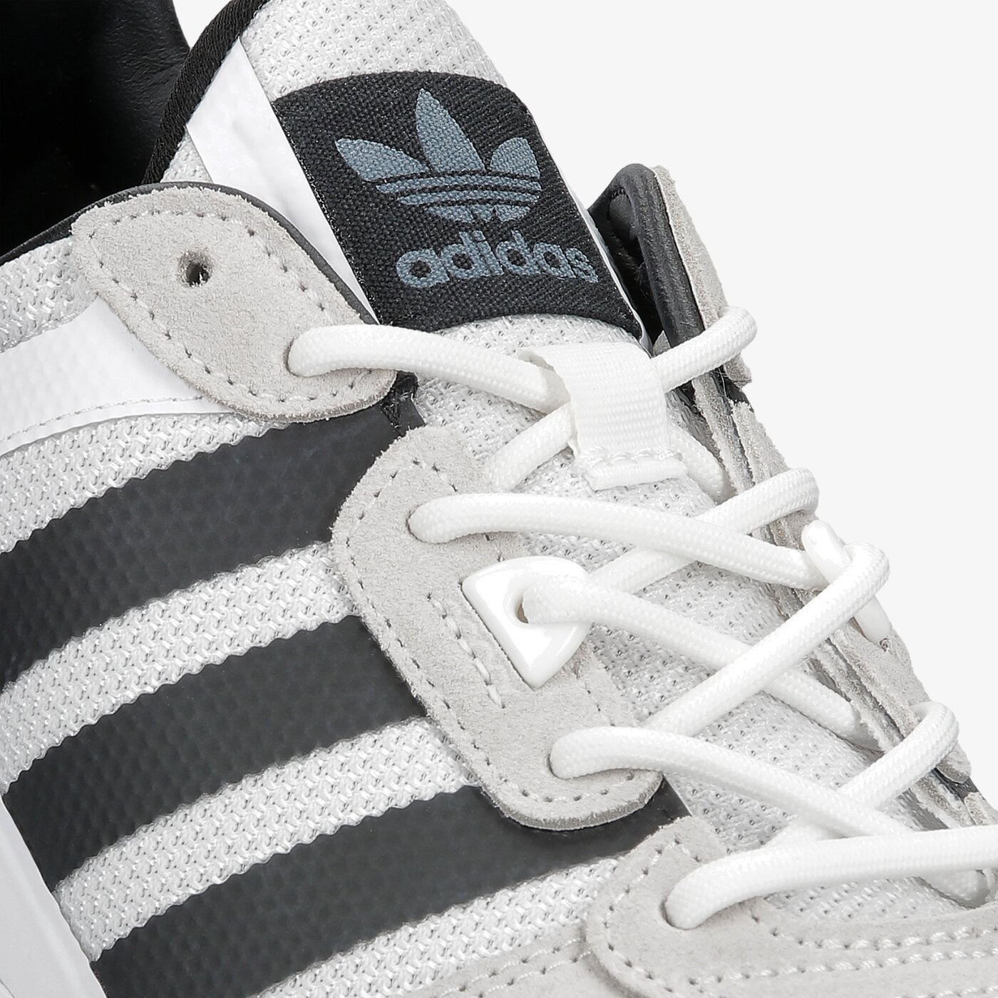 Мъжки маратонки ADIDAS ZX 700 HD fy1103 цвят бял