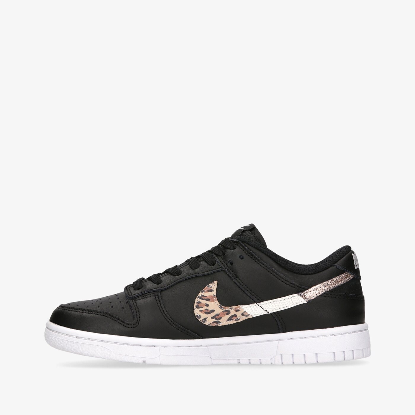 Дамски маратонки NIKE W DUNK LOW SE dd7099-001 цвят черен