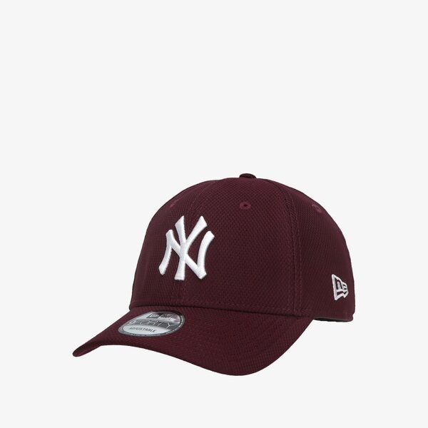 Мъжка шапка с козирка NEW ERA ШАПКА DIAMOND ERA 940 NYY MRN NEW YORK YANKEES MRNWH 12523905 цвят бордо