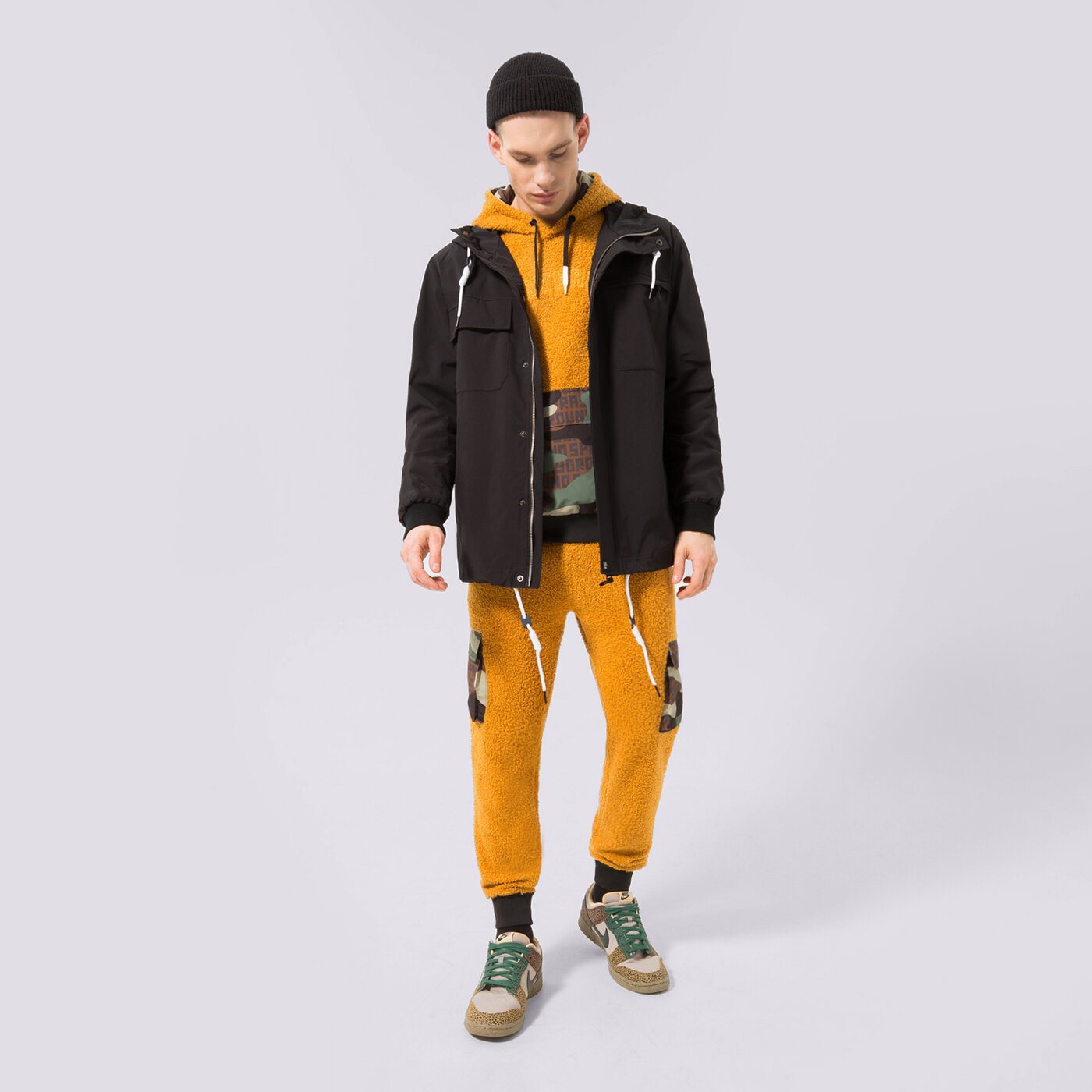 Мъжки суичър SPRAYGROUND СУИТЧЪР С КАЧУЛКА TEDDYCAMO POCKET sp268sand цвят многоцветен