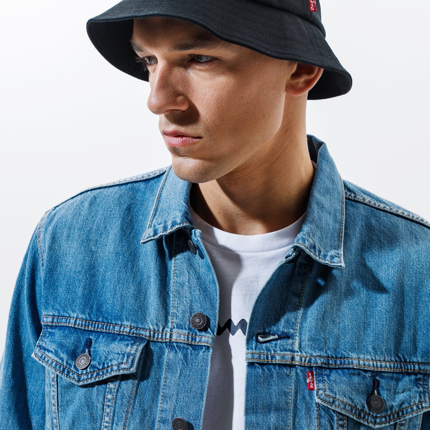 Мъжко преходно яке LEVI'S ЯКЕ THE TRUCKER JACKET 72334-0564 цвят син