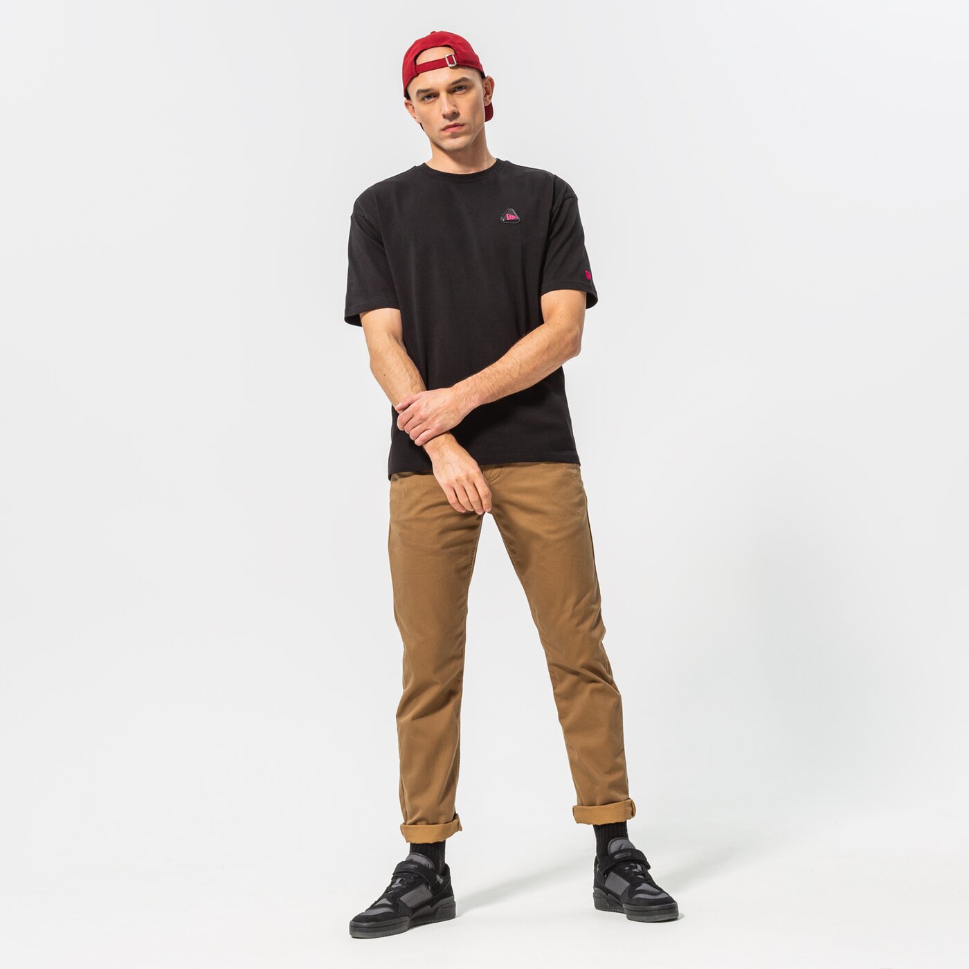 Мъжка тениска NEW ERA ТЕНИСКА NEW ERA RUBBER PATCH OS 12893043 цвят черен