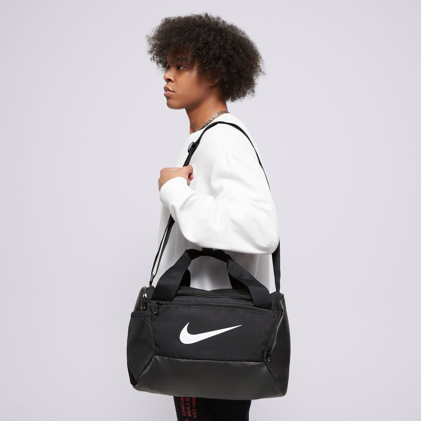 Дамски сак NIKE ЧАНТА BRASILIA 9.5 XS dm3977-010 цвят черен