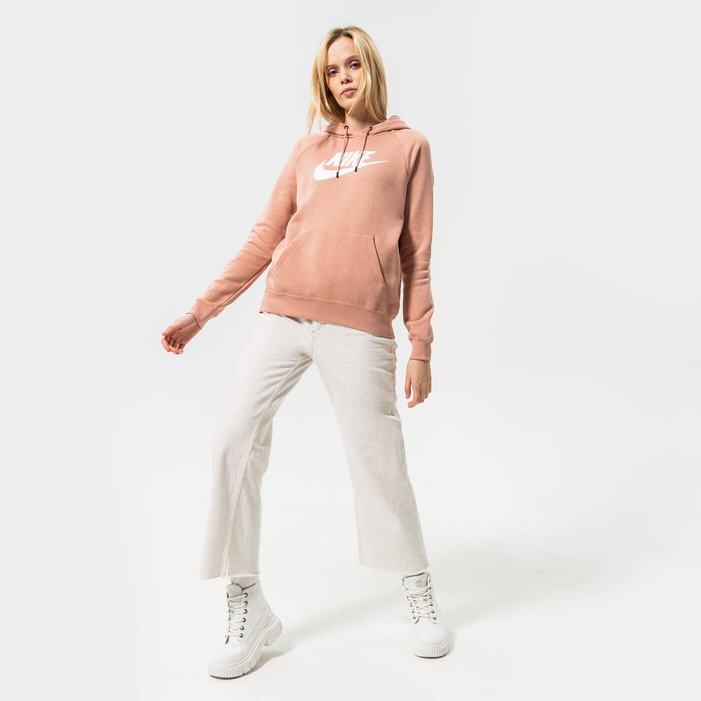 Дамски суичър NIKE СУИТЧЪР С КАЧУЛКА SPORTSWEAR ESSENTIAL bv4126-609 цвят розов