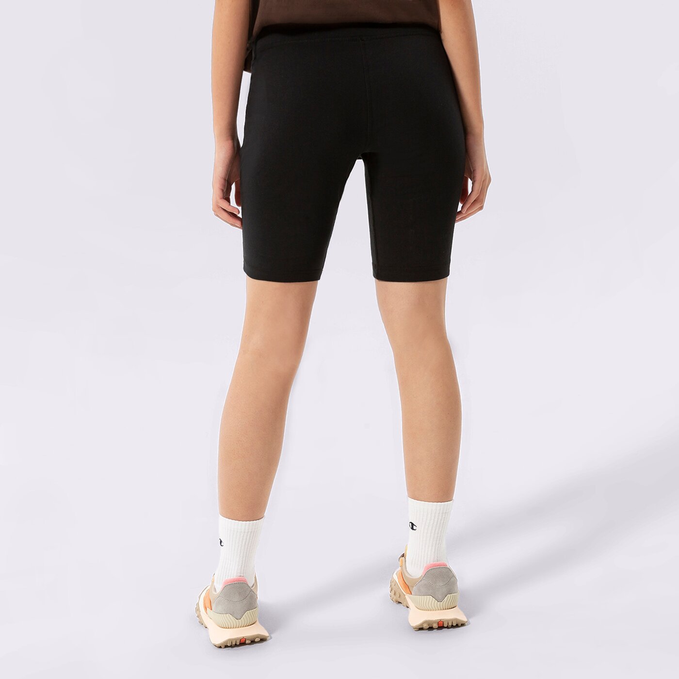 Дамски къси панталони NEW BALANCE ШОРТИ NB ESSENTIALS UNI-SSENTIALS LEGGING SHORT us21501bk цвят черен