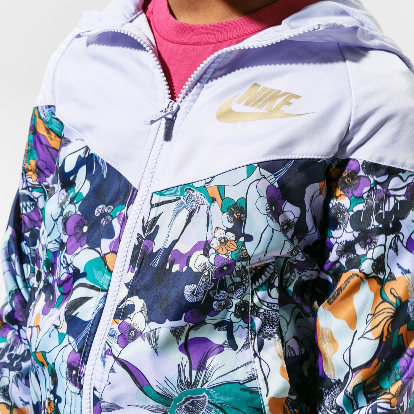 Детска преходно яке NIKE ЯКЕ G NSW WR AOP JKT ENERGY dc7095-572 цвят многоцветен