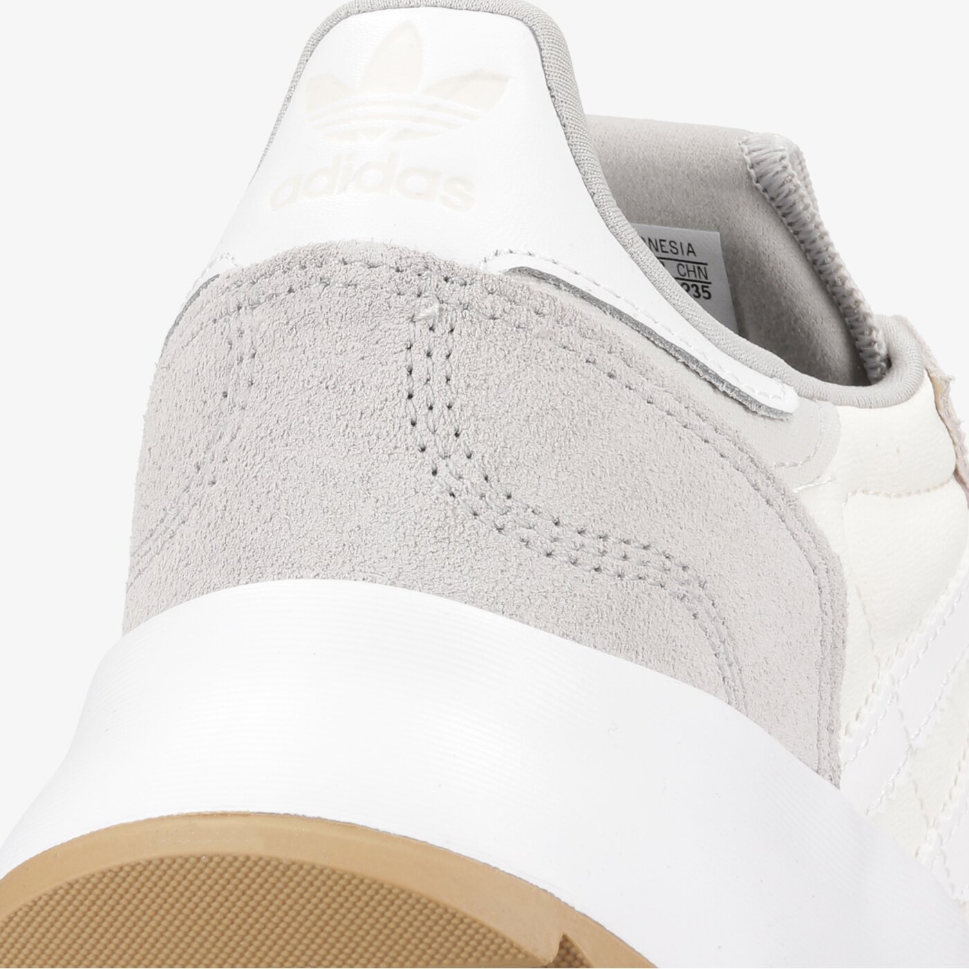 Дамски маратонки ADIDAS RETROPY F2 W gw8275 цвят бял