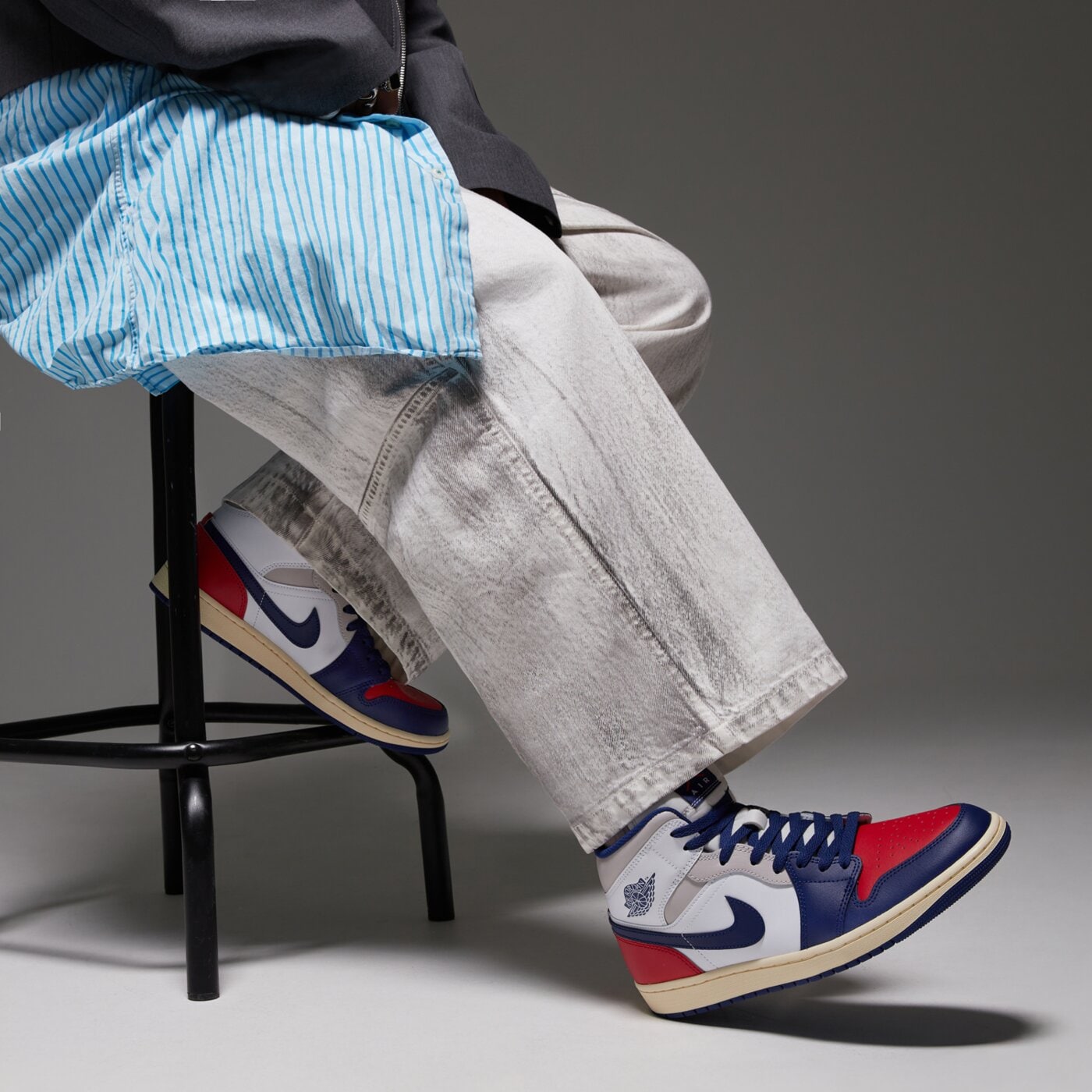 Мъжки маратонки AIR JORDAN 1 MID  dq8426-102 цвят многоцветен