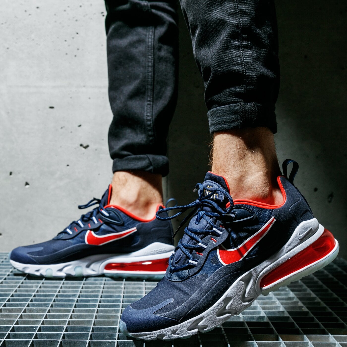 Мъжки маратонки NIKE AIR MAX 270 REACT ct1280-400 цвят тъмносин