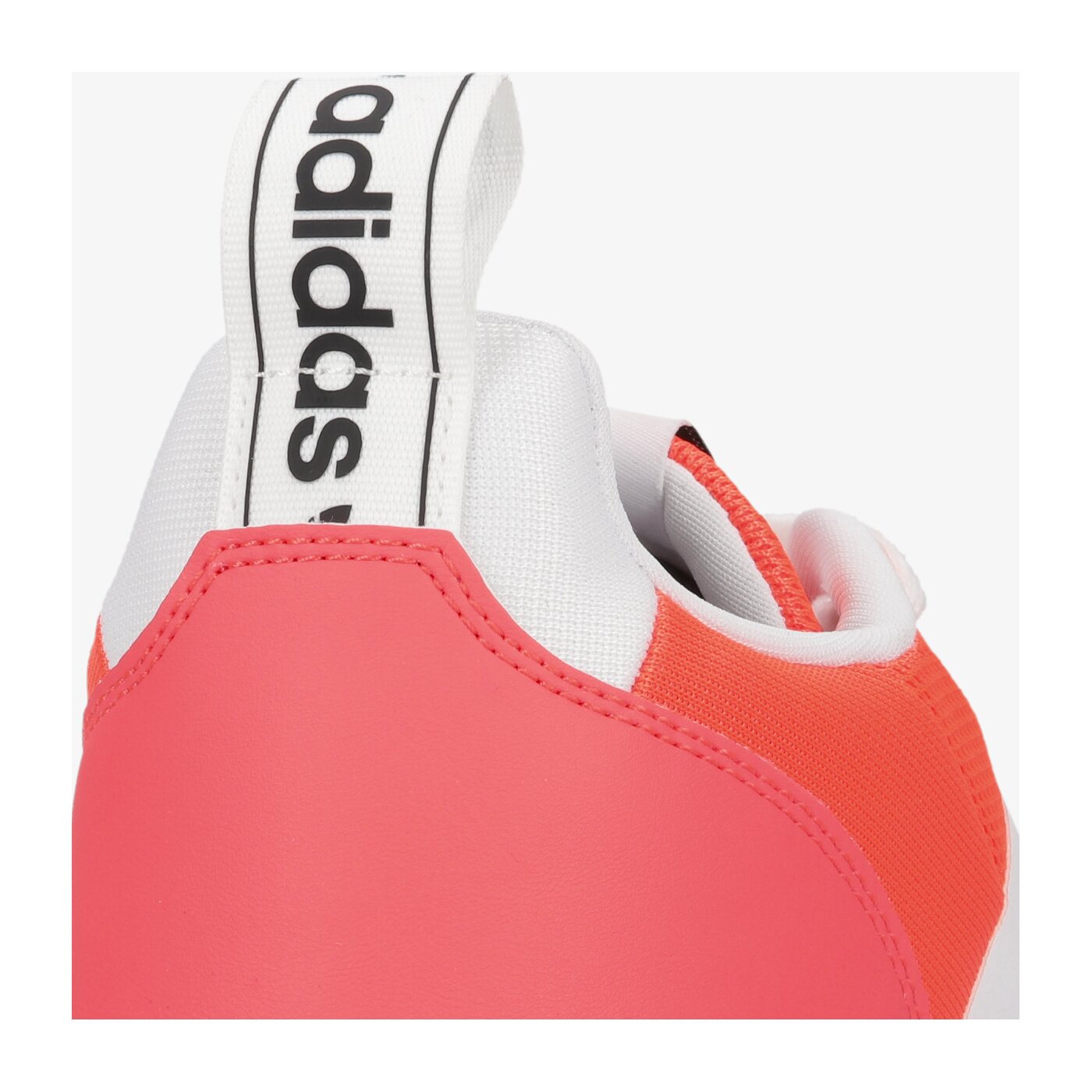 Мъжки маратонки ADIDAS MULTIX h04470 цвят червен