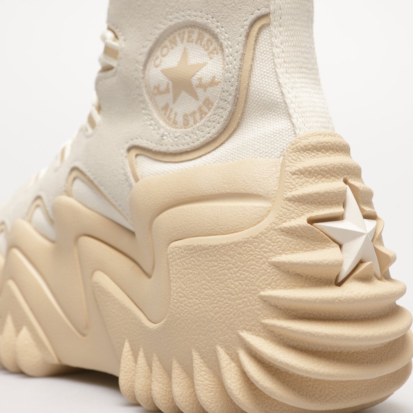 Дамски маратонки CONVERSE RUN STAR MOTION CX a05017c цвят бежов