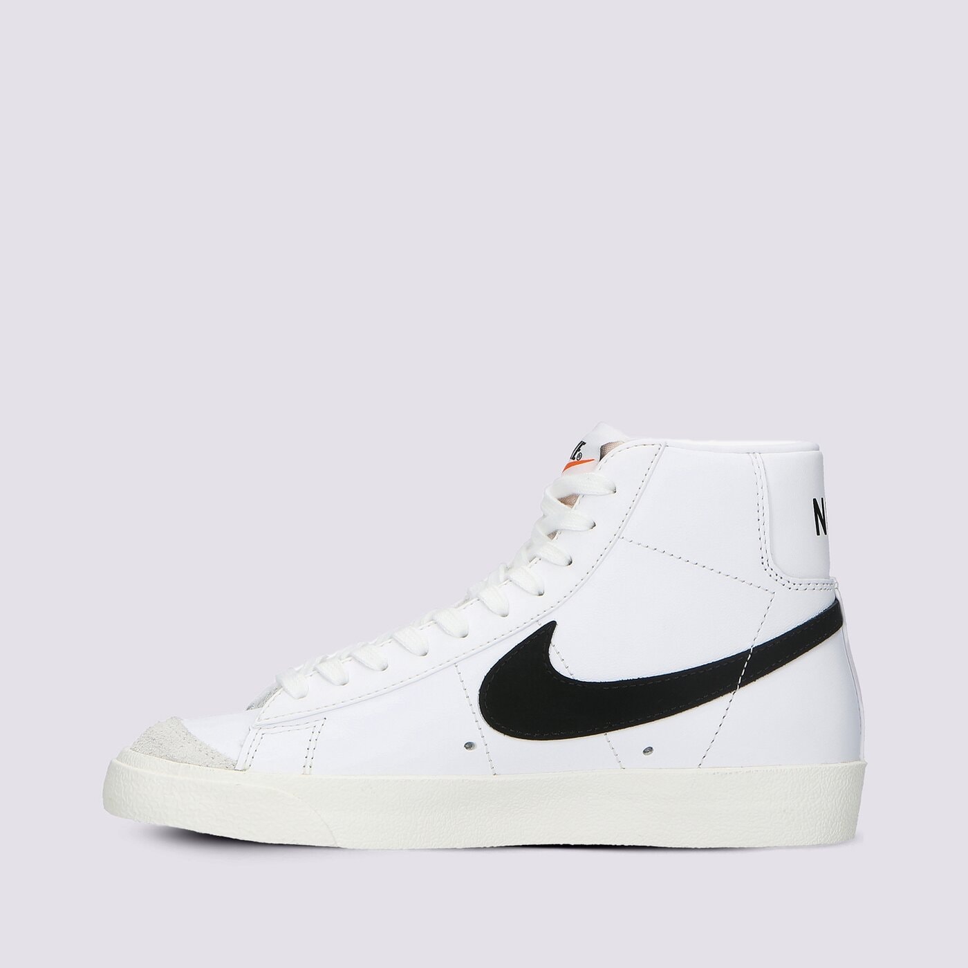Дамски маратонки NIKE BLAZER MID '77  cz1055-100 цвят бял